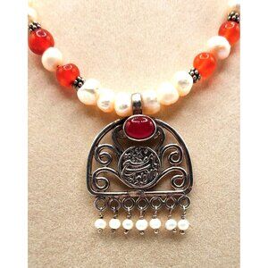 Vintage  White Pearl & Red Carnelian Beaded Necklace With Silver Pendant & Adjus